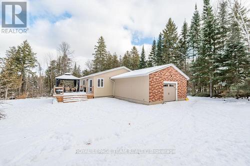 74 Castleford Road, Horton, ON - Outdoor