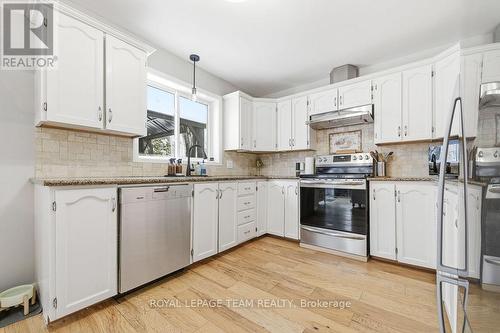 74 Castleford Road, Horton, ON - Indoor Photo Showing Kitchen