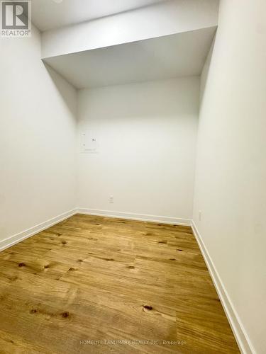 527 - 35 Parliament Street, Toronto, ON - Indoor Photo Showing Other Room