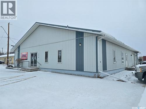 416 7Th Avenue Nw, Weyburn, SK 