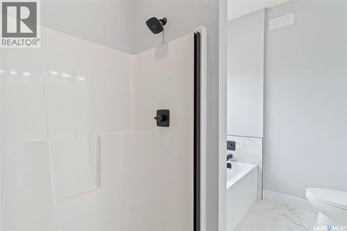 208 2Nd Street S, Waldheim, SK - Indoor Photo Showing Bathroom
