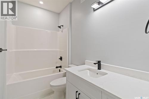 208 2Nd Street S, Waldheim, SK - Indoor Photo Showing Bathroom