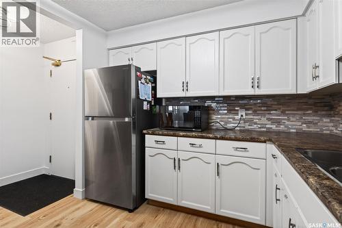 131 960 Assiniboine Avenue, Regina, SK - Indoor Photo Showing Kitchen