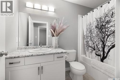 8825 Kestral Drive, Regina, SK - Indoor Photo Showing Bathroom