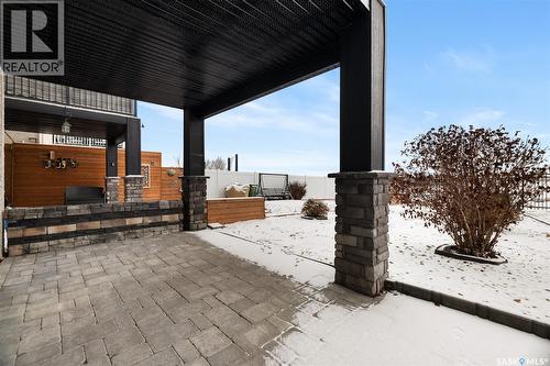 8825 Kestral Drive, Regina, SK - Outdoor