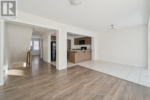 2442 Fall Harvest Crescent, Pickering, ON - Indoor Photo Showing Kitchen