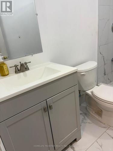 106 Casabel Drive W, Vaughan, ON - Indoor Photo Showing Bathroom