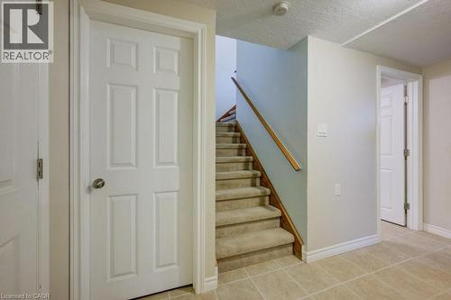 87 Southwood Drive, Cambridge, ON - Indoor Photo Showing Other Room