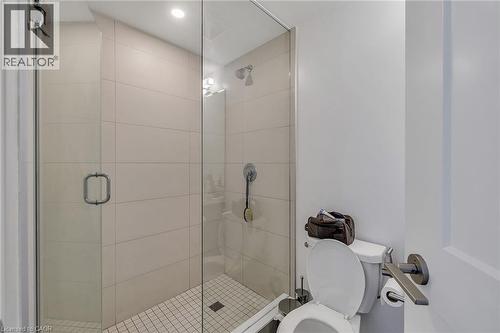 8 Widmer Street Unit# 1903, Toronto, ON - Indoor Photo Showing Bathroom