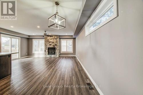 675 Elizabeth Street, Woodstock (Woodstock - North), ON - Indoor With Fireplace