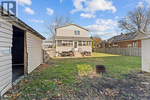 77 Maple Avenue, Amherstburg, ON - Outdoor