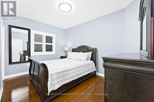 7 Seager Street, Richmond Hill, ON - Indoor Photo Showing Bedroom