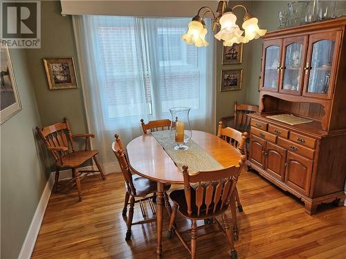 409 Cartier, Sudbury, ON - Indoor Photo Showing Dining Room
