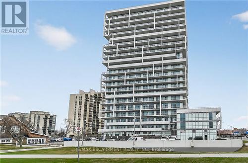 Ph03 - 65 Speers Road, Oakville, ON - Outdoor With Balcony With Facade