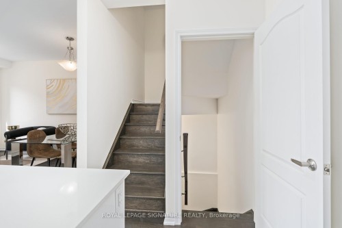 30-1972R Victoria Park Avenue, Toronto, ON - Indoor Photo Showing Other Room