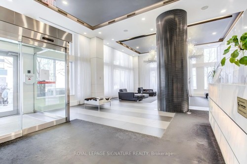 404-83 Redpath Avenue, Toronto, ON - Indoor Photo Showing Other Room