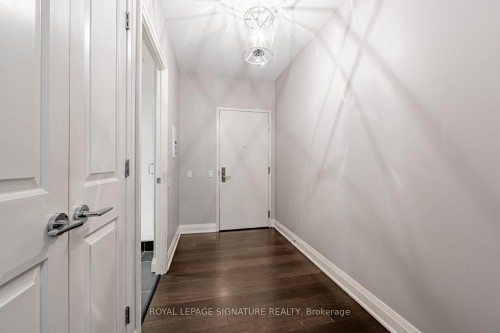 404-83 Redpath Avenue, Toronto, ON - Indoor Photo Showing Other Room