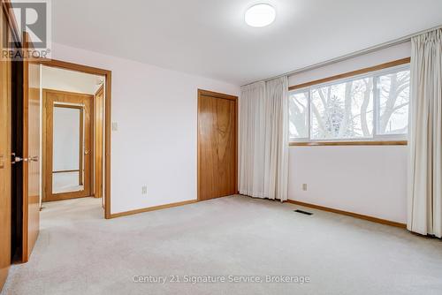 227 Elmwood Road, Oakville, ON - Indoor Photo Showing Other Room