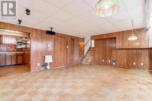 227 Elmwood Road, Oakville, ON - Indoor