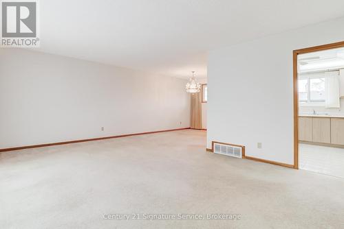 227 Elmwood Road, Oakville, ON - Indoor Photo Showing Other Room