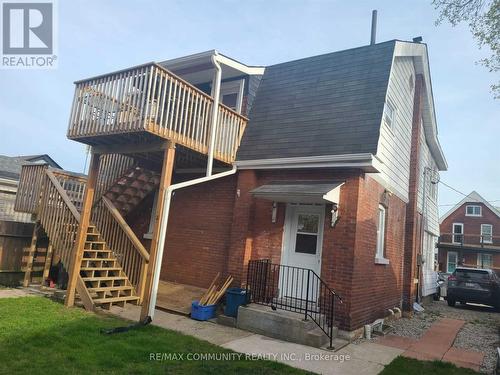 86 Victoria Street, Brantford, ON - Outdoor