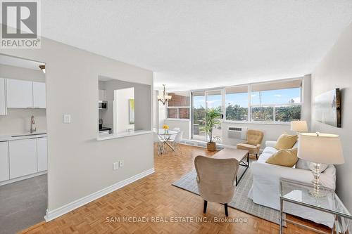 407 - 3501 Glen Erin Drive, Mississauga, ON - Indoor Photo Showing Other Room