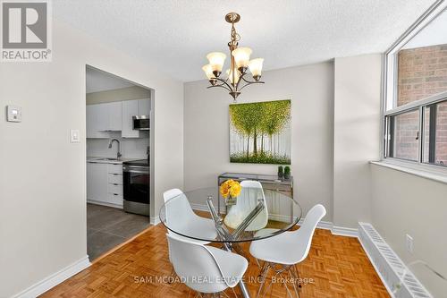 407 - 3501 Glen Erin Drive, Mississauga, ON - Indoor Photo Showing Dining Room