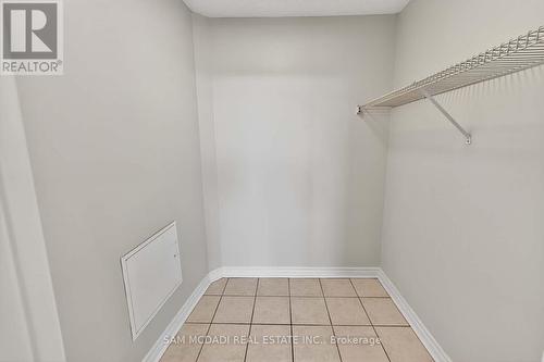 407 - 3501 Glen Erin Drive, Mississauga, ON - Indoor With Storage