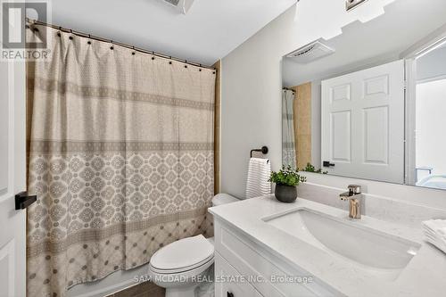 407 - 3501 Glen Erin Drive, Mississauga, ON - Indoor Photo Showing Bathroom