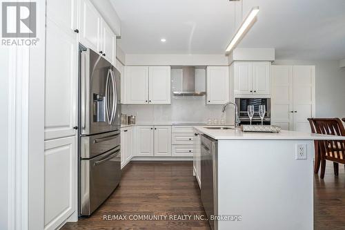146 Wandering Glider Trail, Bradford West Gwillimbury, ON - Indoor Photo Showing Kitchen With Stainless Steel Kitchen With Upgraded Kitchen
