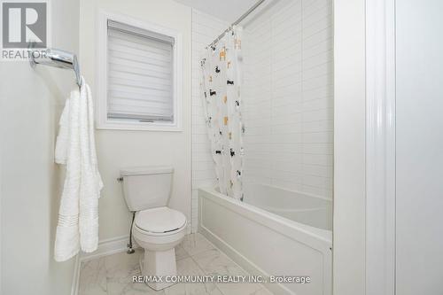 146 Wandering Glider Trail, Bradford West Gwillimbury, ON - Indoor Photo Showing Bathroom