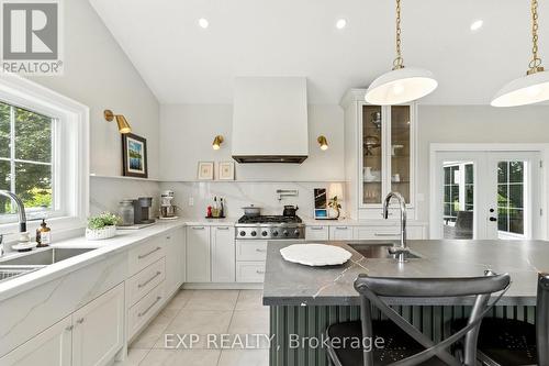 14701 Wilson Avenue, Scugog, ON - Indoor Photo Showing Kitchen With Double Sink With Upgraded Kitchen