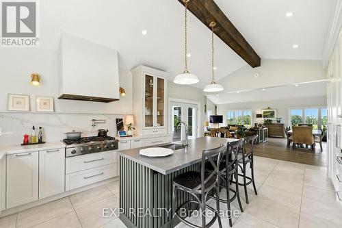 14701 Wilson Avenue, Scugog, ON - Indoor Photo Showing Kitchen With Upgraded Kitchen