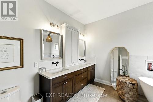 14701 Wilson Avenue, Scugog, ON - Indoor Photo Showing Bathroom