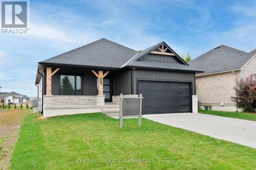 21 HAMILTON STREET  North Middlesex (Ailsa Craig), ON N0M 1A0