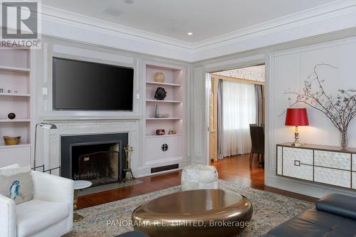 19 Graystone Gardens, Toronto, ON - Indoor Photo Showing Living Room With Fireplace