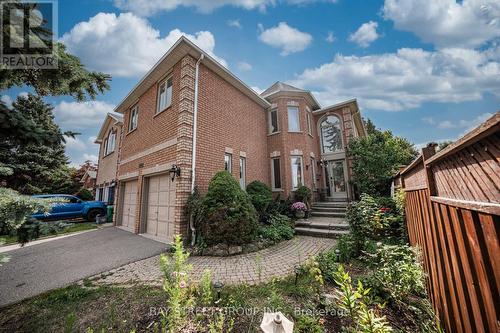 2524 Paula Court, Mississauga, ON - Outdoor With Facade