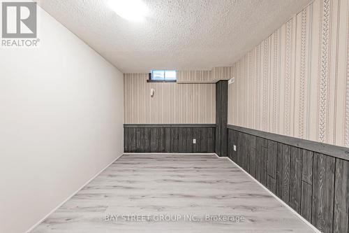 2524 Paula Court, Mississauga, ON - Indoor Photo Showing Other Room