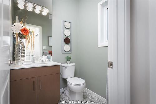 66 Bear Creek Bay, Winnipeg, MB - Indoor Photo Showing Bathroom