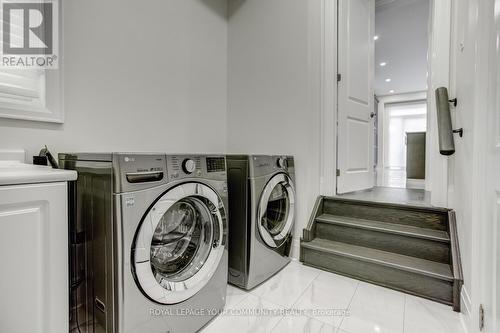 13 Bannockburn Drive, Vaughan, ON - Indoor Photo Showing Laundry Room