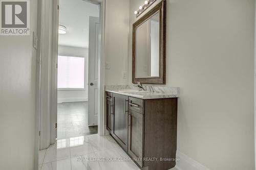 13 Bannockburn Drive, Vaughan, ON - Indoor Photo Showing Bathroom
