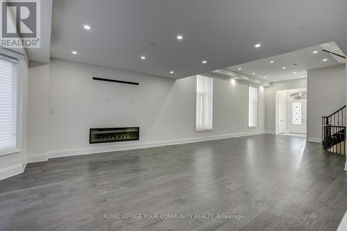 13 Bannockburn Drive, Vaughan, ON - Indoor With Fireplace