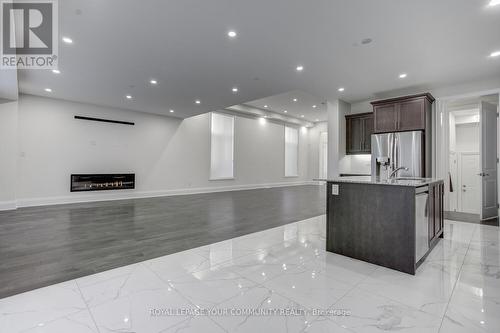 13 Bannockburn Drive, Vaughan, ON - Indoor Photo Showing Kitchen With Stainless Steel Kitchen With Upgraded Kitchen