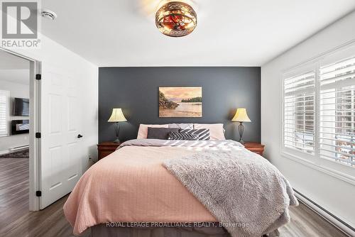 102 - 300 Croft Street, Port Hope, ON - Indoor Photo Showing Bedroom