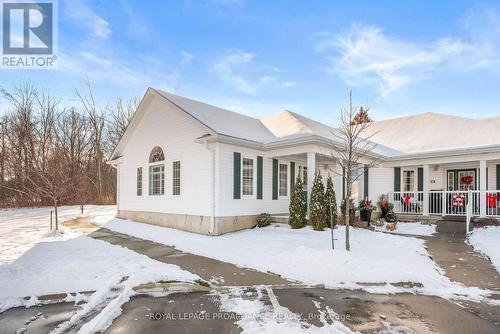 102 - 300 Croft Street, Port Hope, ON - Outdoor With Facade