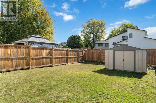 359 Melodie Street, Ottawa, ON - Outdoor With Backyard