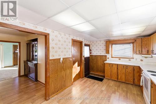 56 Queen Street, Whitby (Brooklin), ON - Indoor Photo Showing Kitchen With Double Sink