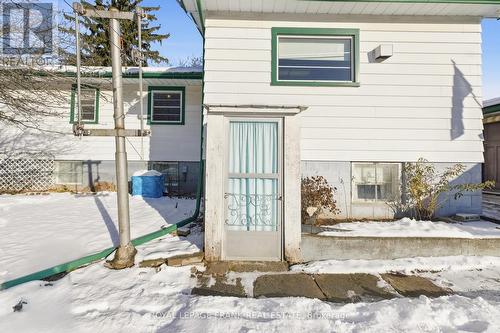 56 Queen Street, Whitby (Brooklin), ON - Outdoor With Exterior