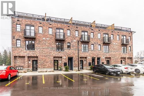 8 - 219 Dundas Street E, Hamilton, ON - Outdoor