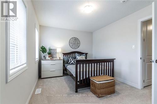 8 - 219 Dundas Street E, Hamilton, ON - Indoor Photo Showing Bedroom